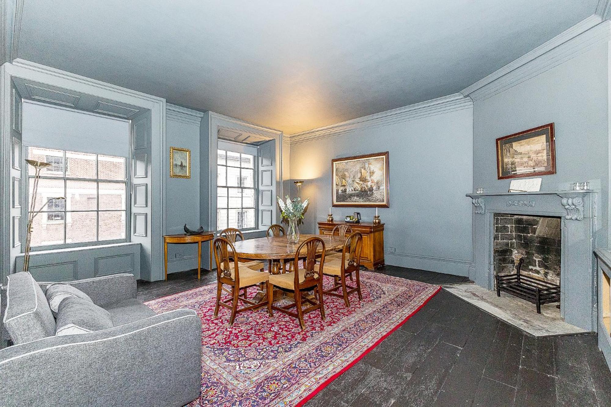 Leinster Apartment, 7 Henrietta Street, Centre Appartement